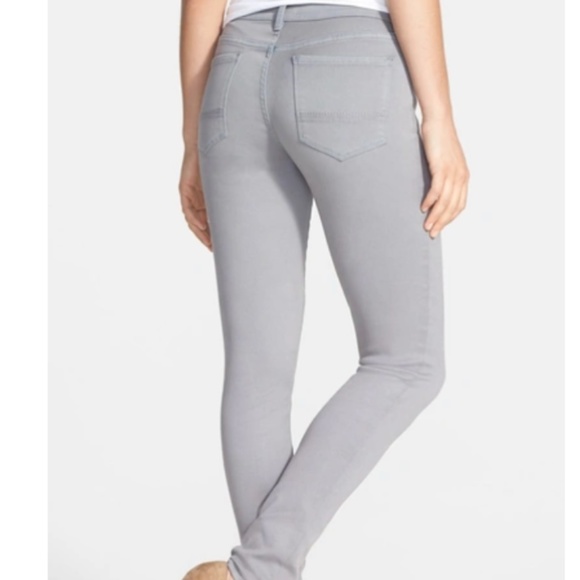 🎉‼️Host Pick‼️🤍 NYDJ Alina Skinny Ankle Pants in "Silverado" - Size 4✨✨✨ - Picture 4 of 15